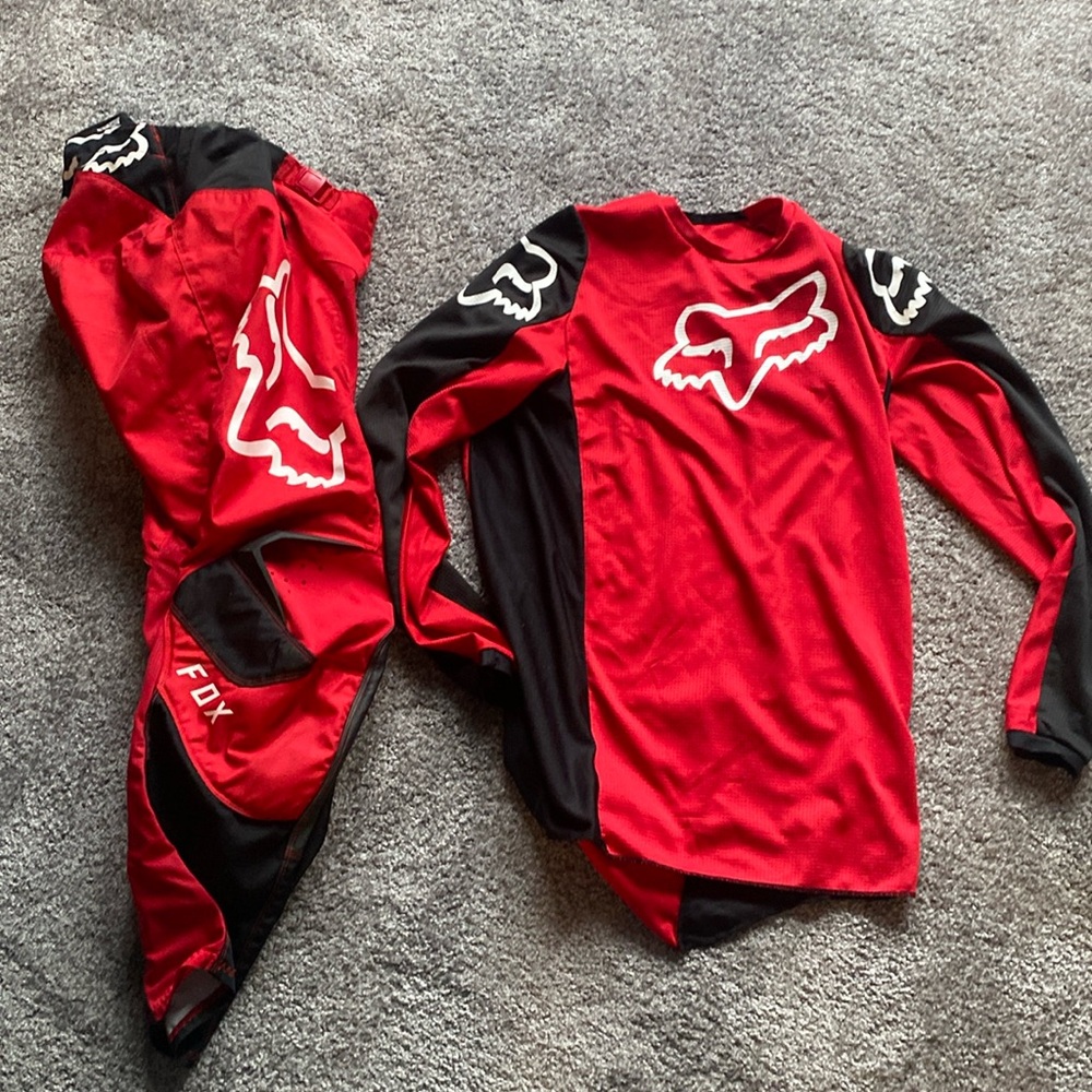 Fox Racing Gear 180 style line